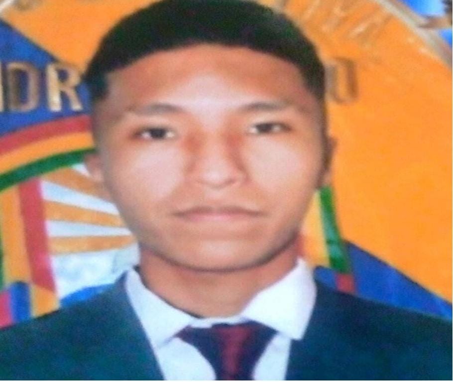 DANIEL DENIS FERNANDEZ CHAVEZ