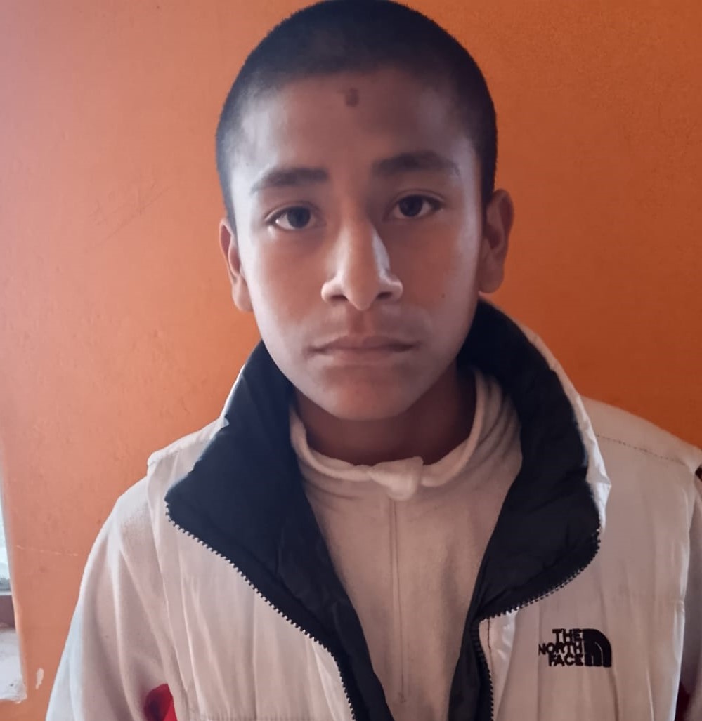 JETRO JAVIER MAYDANA ACOSTA