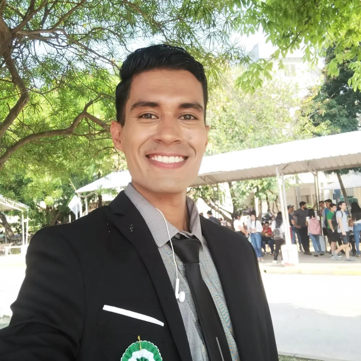 JAVIER ALFONSO ESCOBAR FUENTES