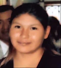 CARLA ZURITA ESCOBAR