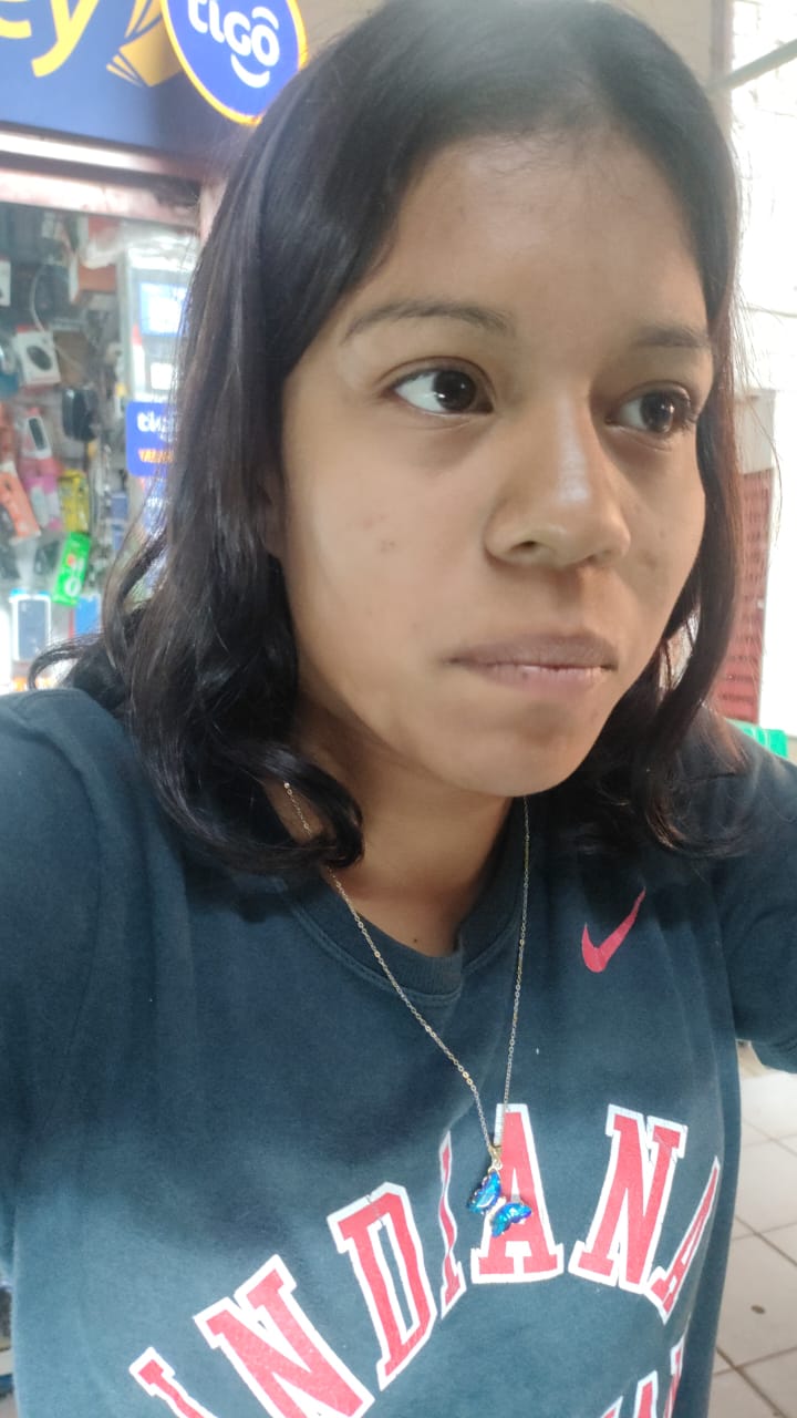 NICOL BARBOZA FLORES